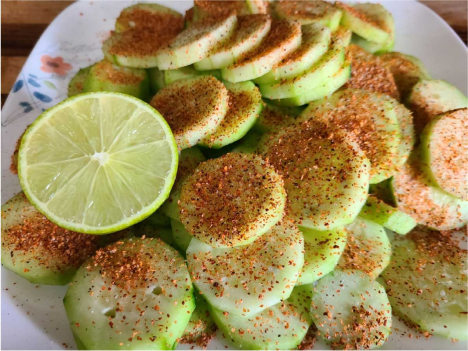 Bikini special Cucumbers: Protein: 1g, Carbs: 3g, Fat: 0g
